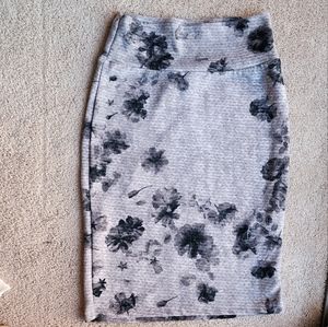Lularoe xs Grey and white